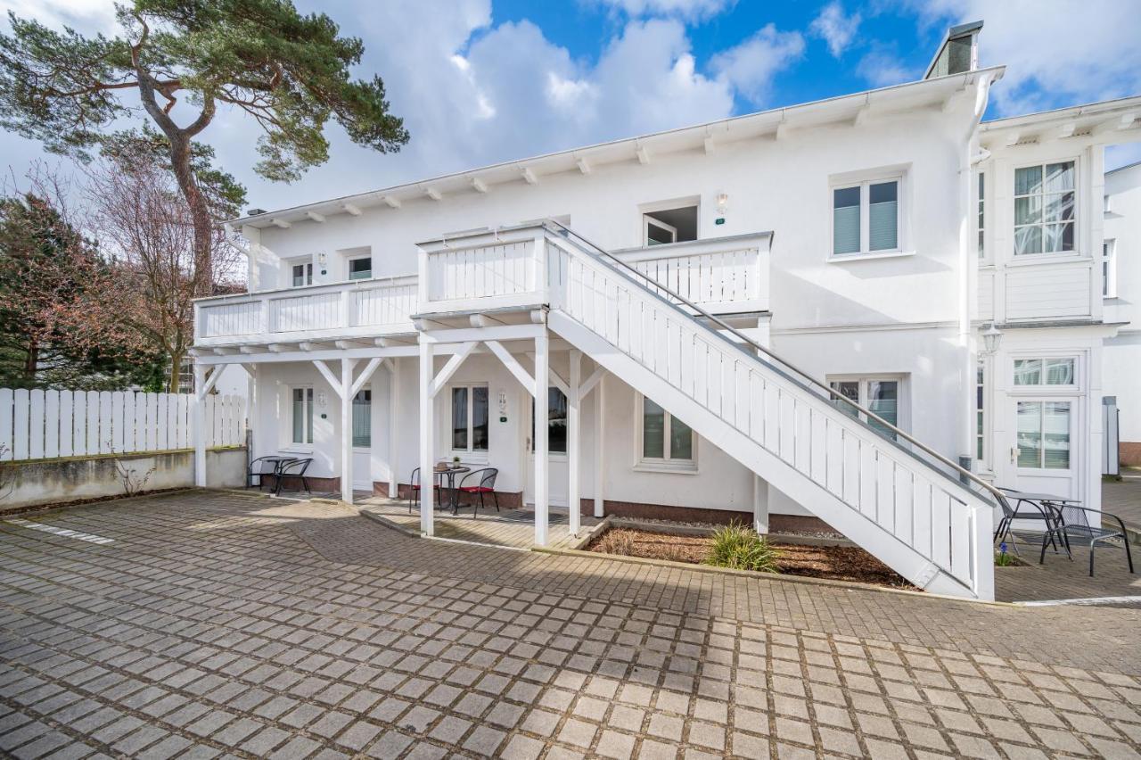 Hotel Villa Neander Binz Exterior photo